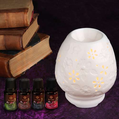 Premium Electric Oil Warmer With Free 4 Pack Fragrance Oil